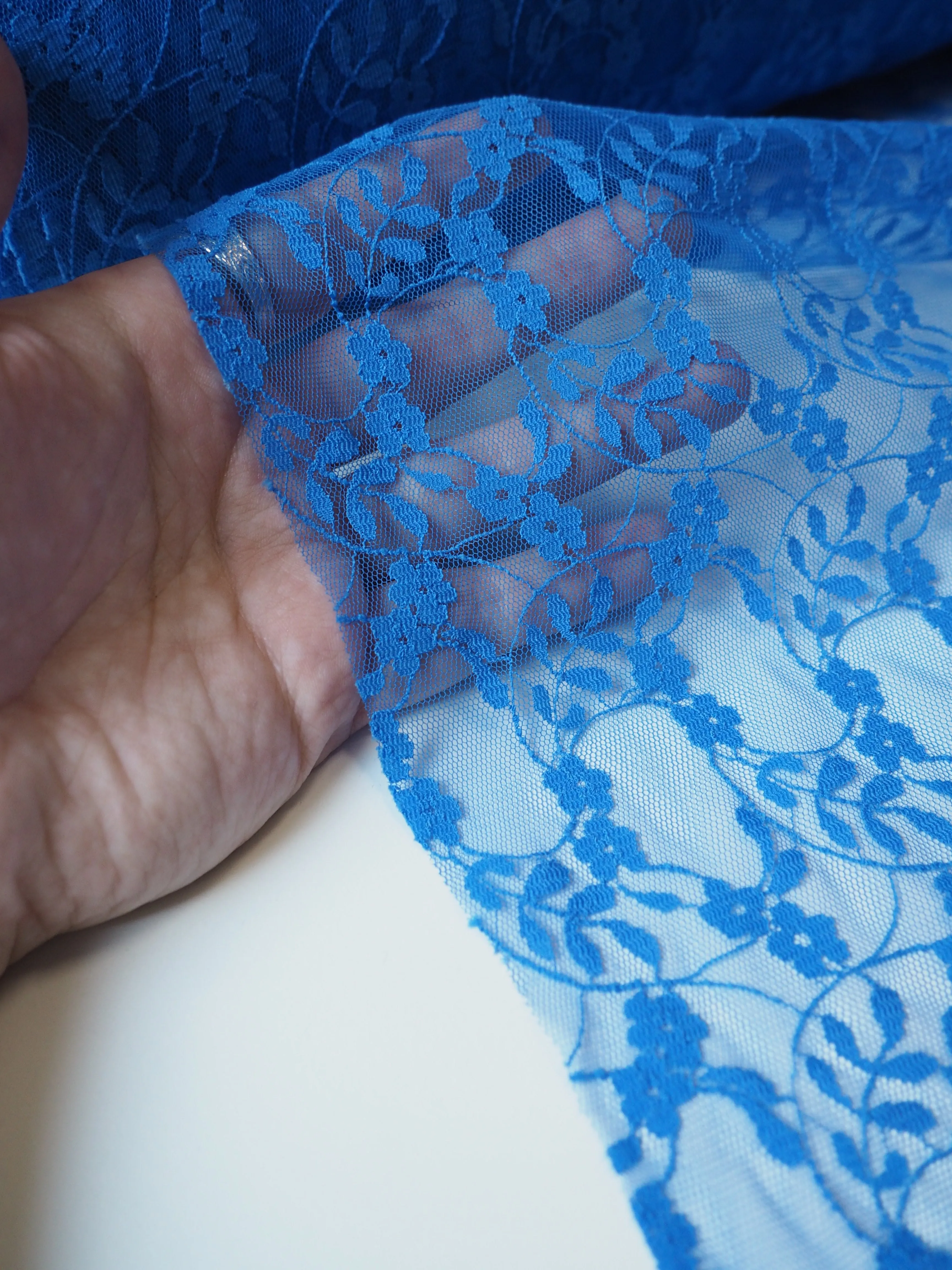 Cobalt Trailing Flower Lace