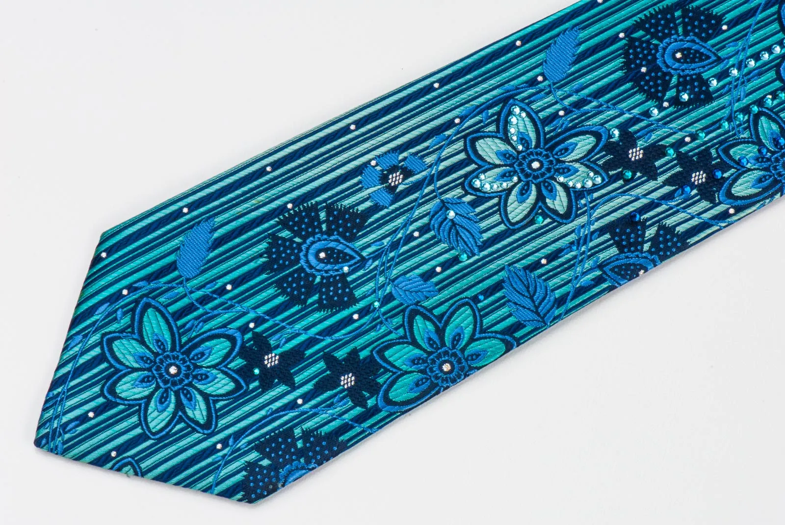 Pierre Cardin Mens Rhinestone Tie Blue Floral Design On Turquoise With Sparkles