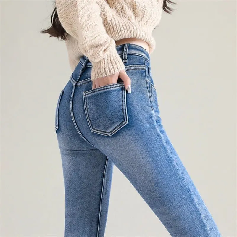 Women's Fleece Lined Jeans - Warm & Cozy Straight Leg Pants